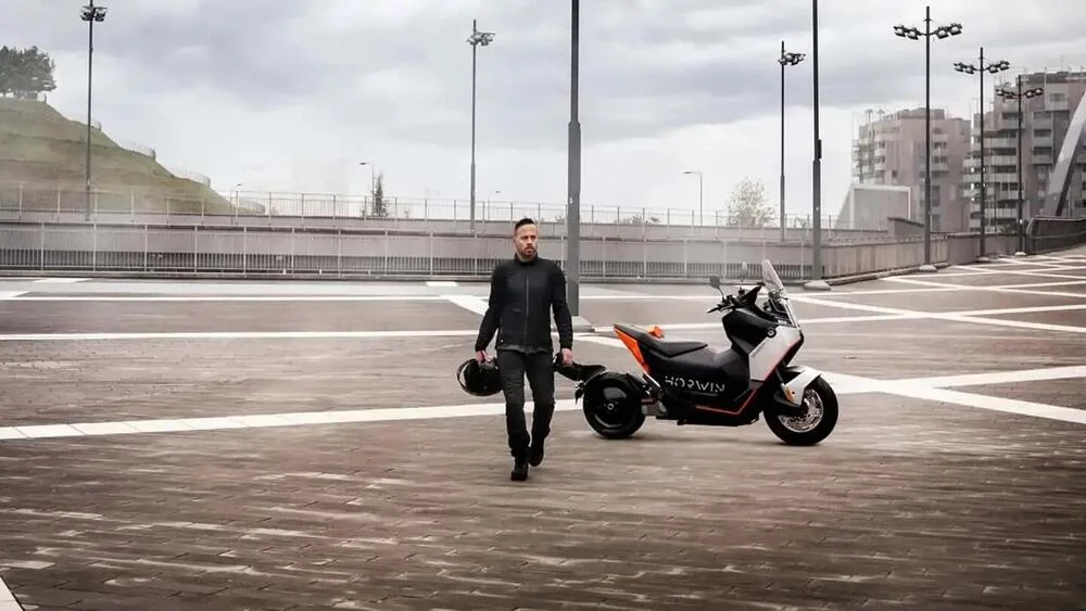 Horwin électrise le CES de Las Vegas avec son maxi scooter